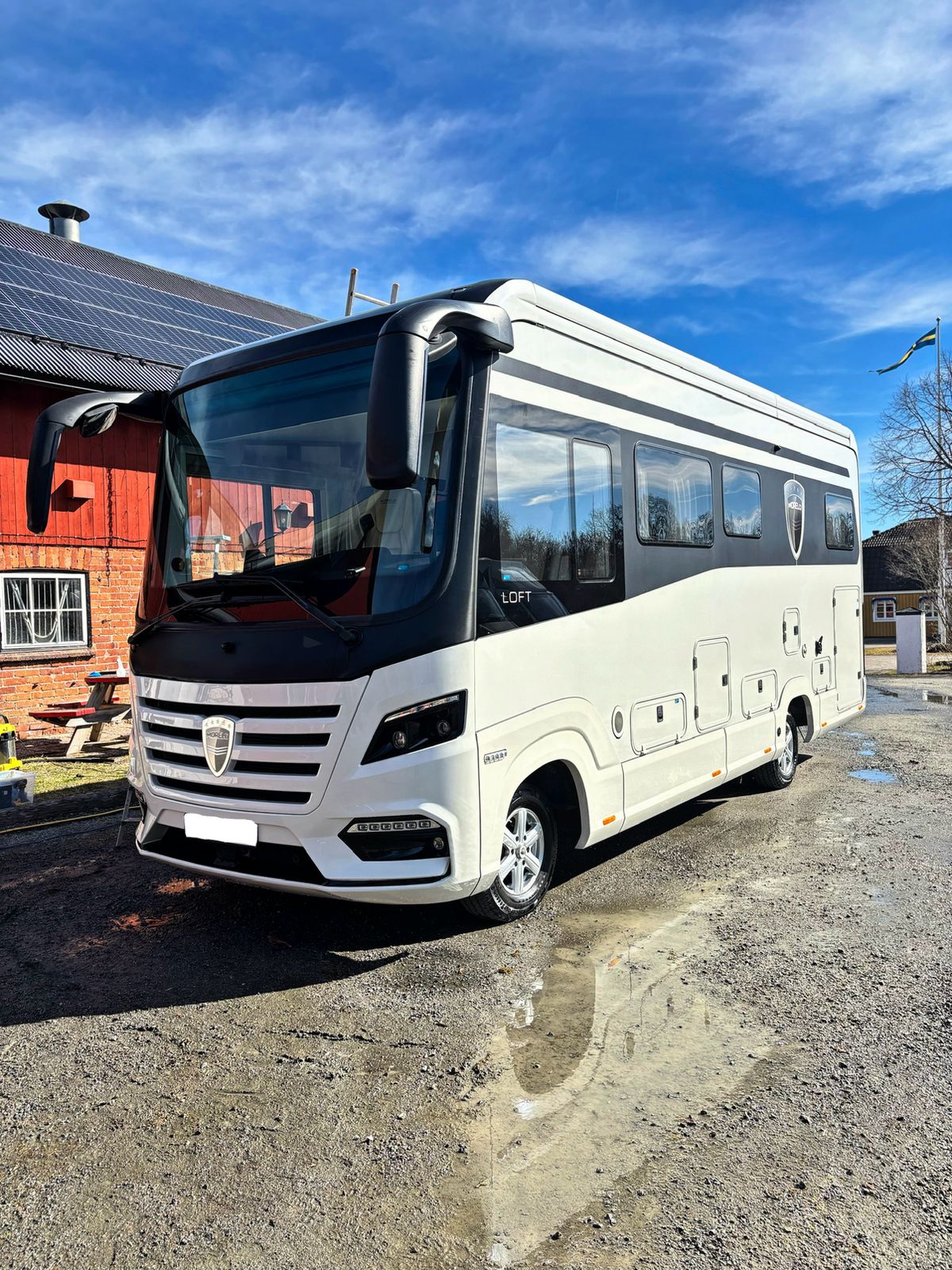 Husbil utvändig vy